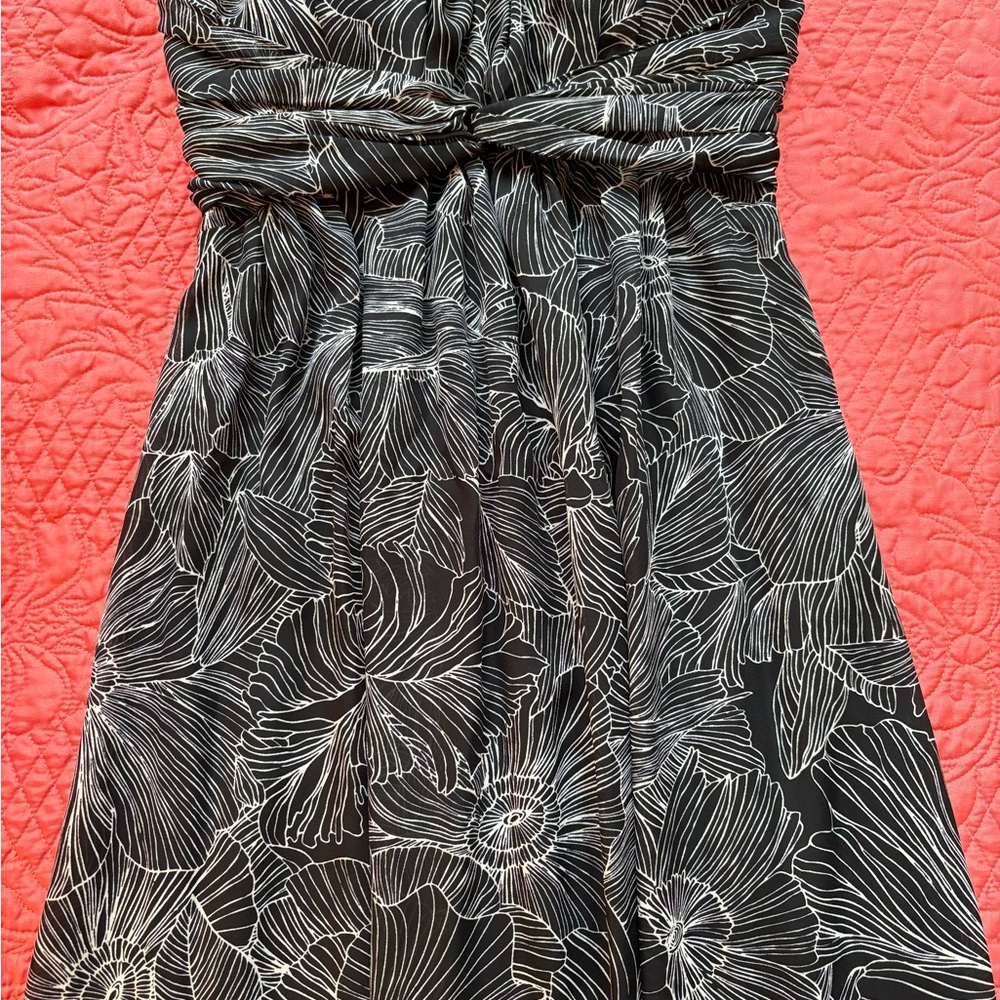 Jessica Simpson Black and White Strapless Dress
